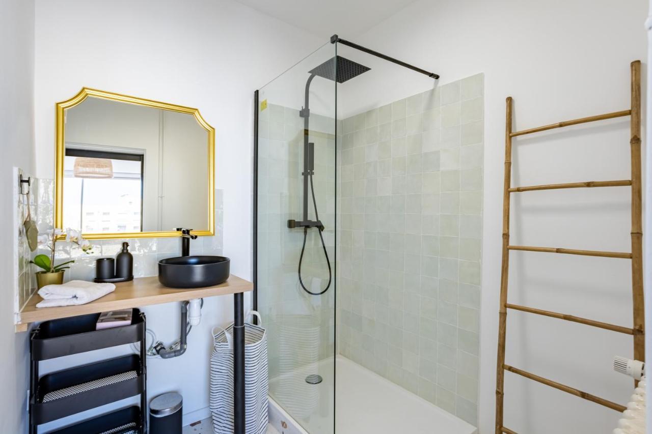 La Phoceenne - Bel Appartement Avec Vue Idealement Situe マルセイユ エクステリア 写真